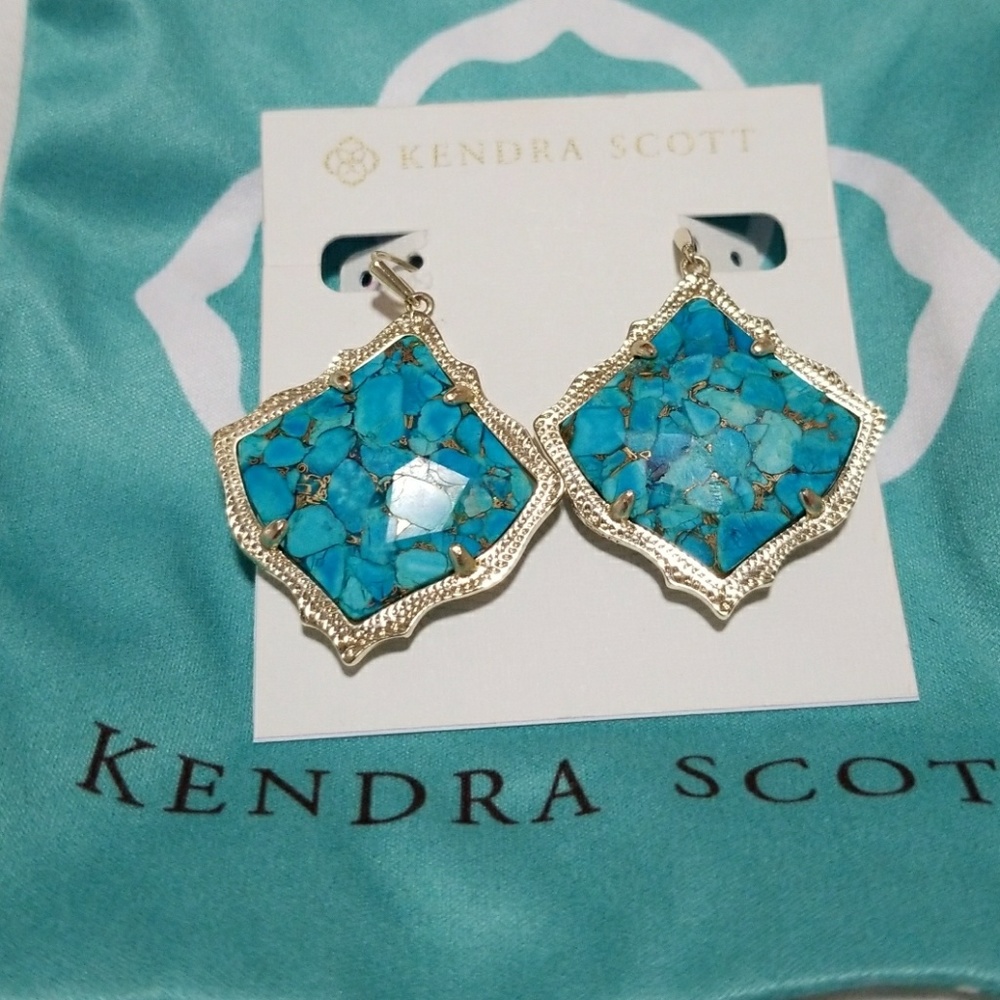 KENDRA SCOTT KIRSTEN DROP EARRINGS